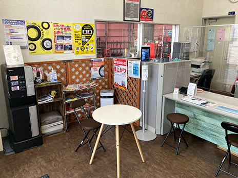 ブリヂストン城川原タイヤセンター_店舗画像_003