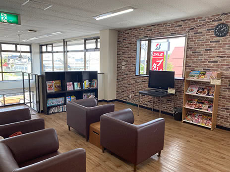 タイヤ館 にいがた弁天橋通り_店舗画像_003