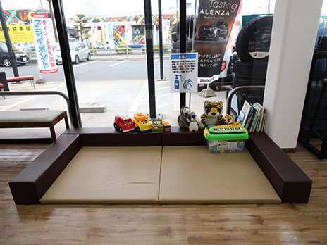 タイヤ館 とっとりバイパス店_店舗画像_004