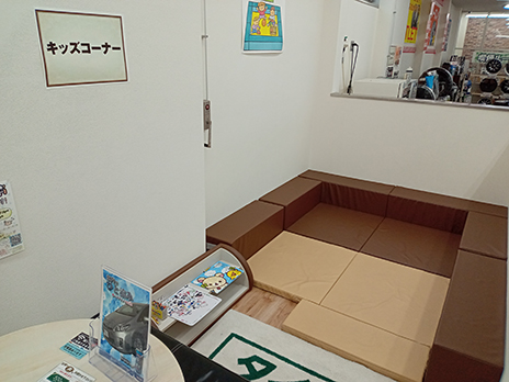 タイヤ館 木津_店舗画像_004