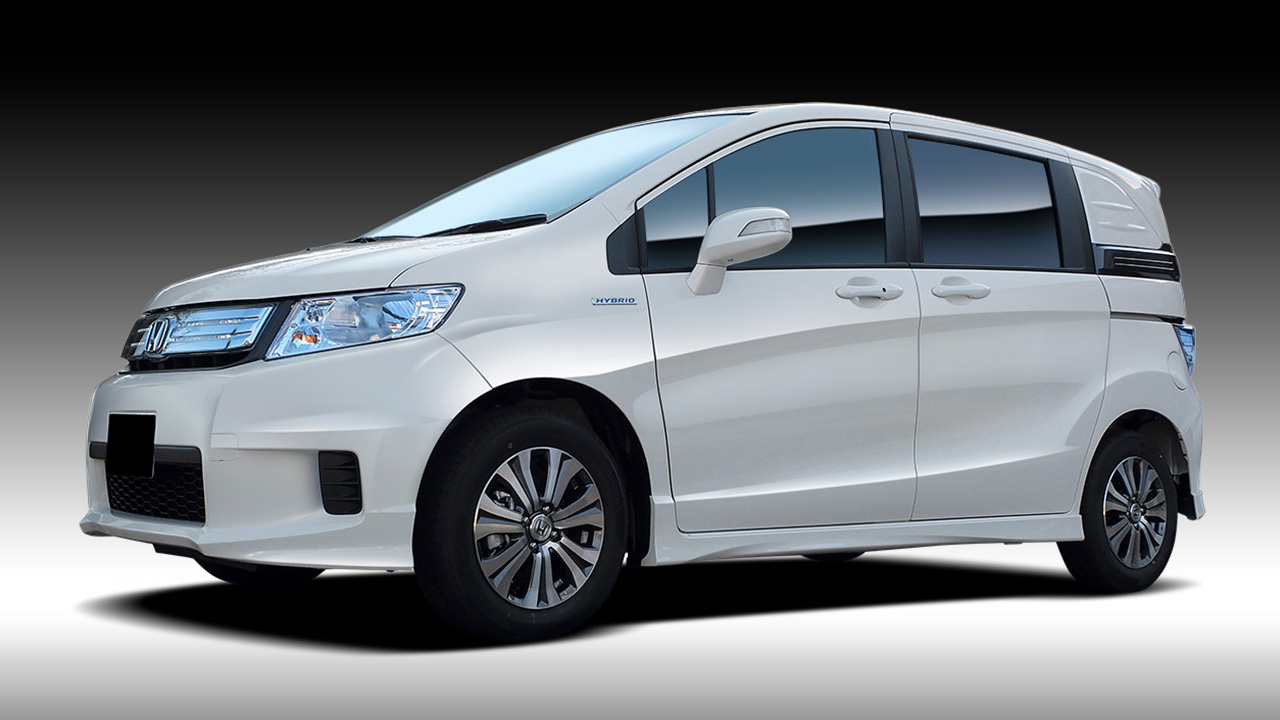 初代フリード スパイクの写真