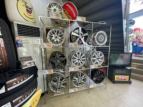 ミスタータイヤマン藻岩_店舗画像_006