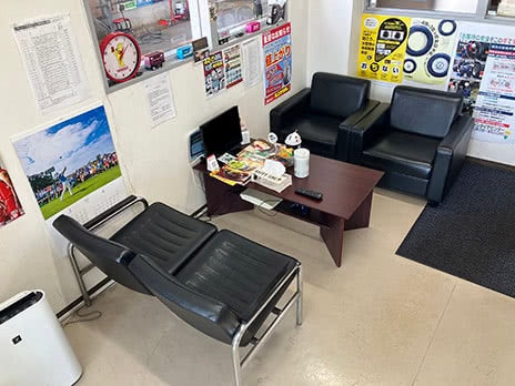 ブリヂストン魚津タイヤセンター_店舗画像_003