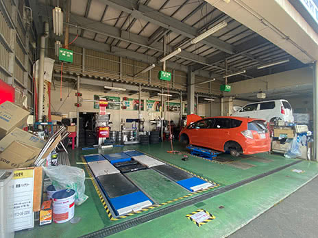 タイヤ館 青山_店舗画像_005