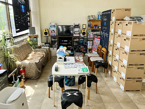 コクピット魚津_店舗画像_003