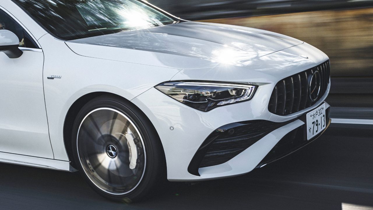 タイヤ点検の写真