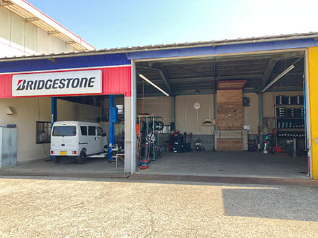 ミスタータイヤマン福野店_店舗画像_005