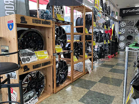 タイヤ天国　本成寺店_店舗画像_002