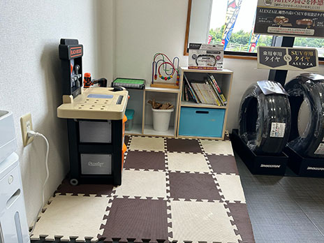 ミスタータイヤマンパドック飯塚_店舗画像_004