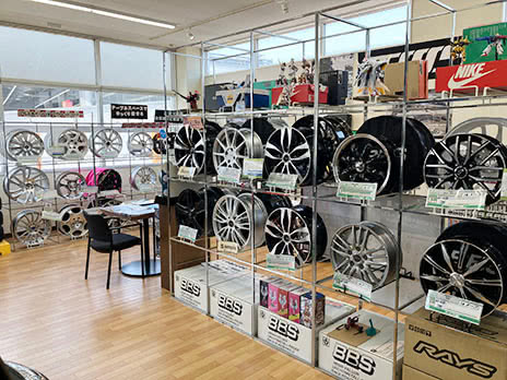 タイヤ館 イオンモール高岡_店舗画像_006