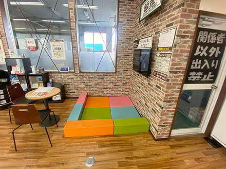 タイヤ館 青山_店舗画像_004