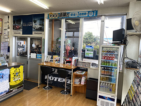 ミスタータイヤマン宇都宮店_店舗画像_003