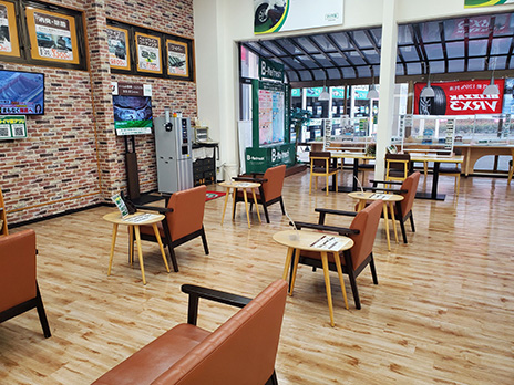 タイヤ館 五日市_店舗画像_003