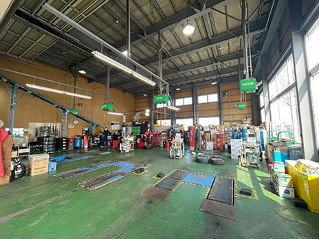 タイヤ館 新川駅前_店舗画像_005