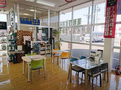 コクピット 107_店舗画像_003