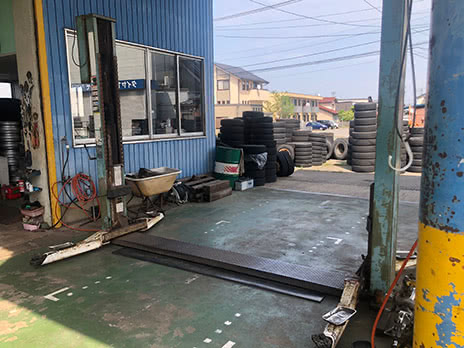 北陸ビーエスタイヤ販売（株）_店舗画像_005