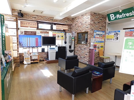 タイヤ館 神戸_店舗画像_003