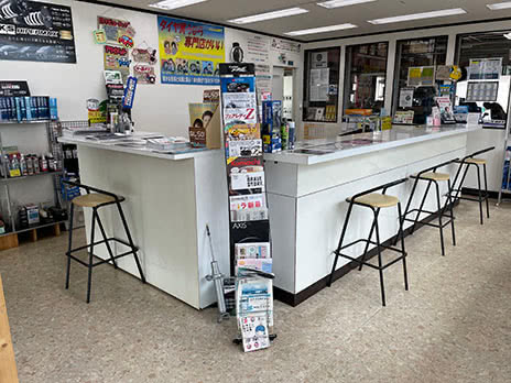 コクピットロフト長岡川崎_店舗画像_003