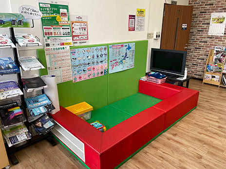 タイヤ館 堺_店舗画像_004