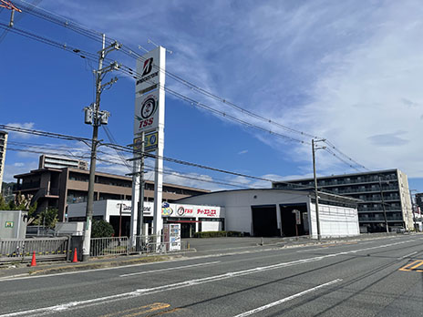 ティ・エス・エス高槻店_店舗画像_001